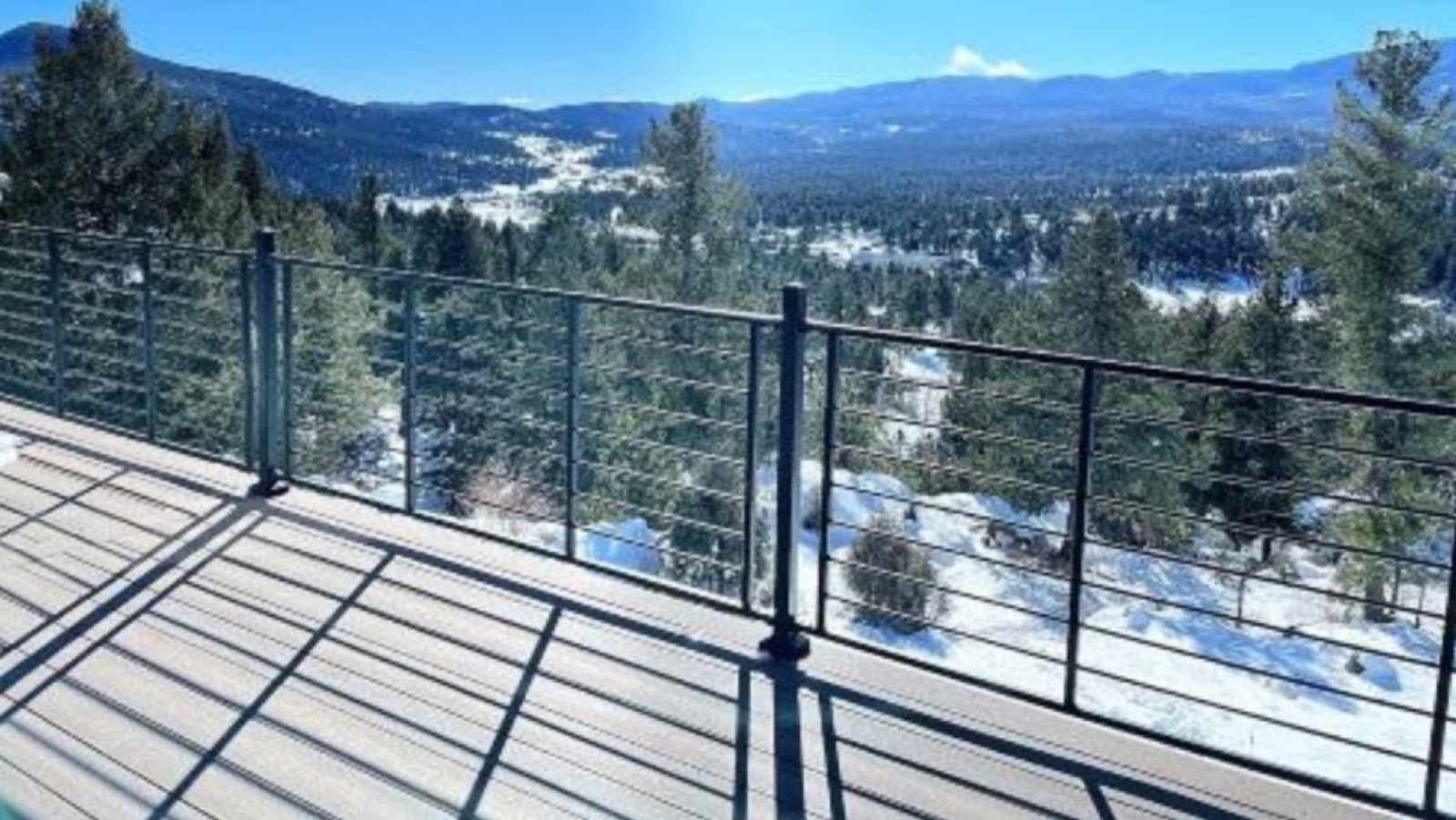 When is the best time to build a deck in Colorado?
